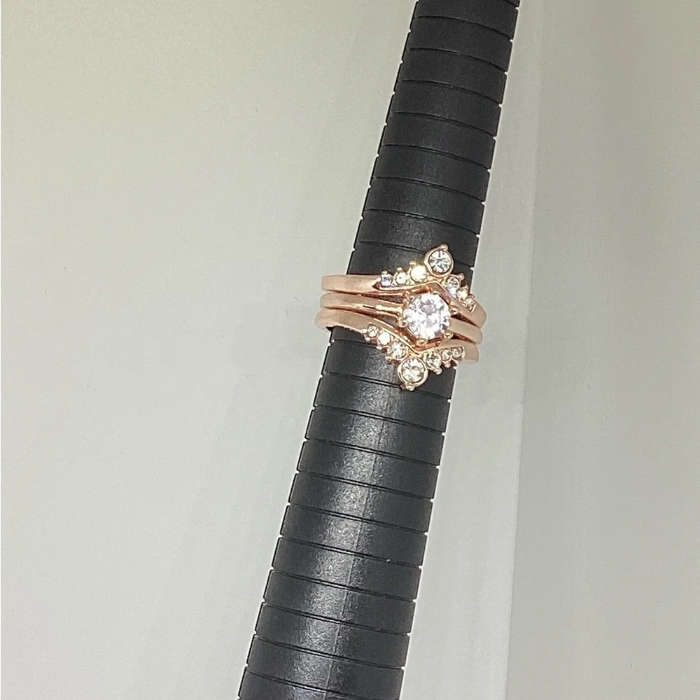 New! 3 Three Piece Stackable Crown Shaped Rose Gold Ring Set Sz 9 Faux Diamonds